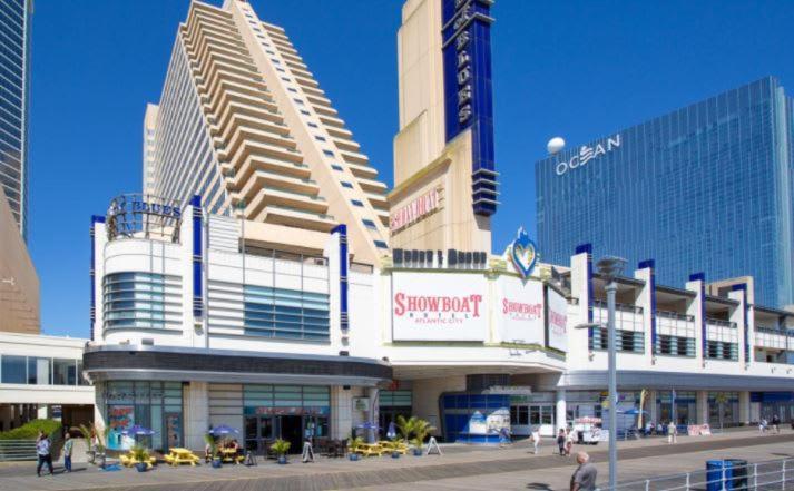 Astonishing Ocean Front Condo Cozysuites At Showboat Atlantic City Dış mekan fotoğraf